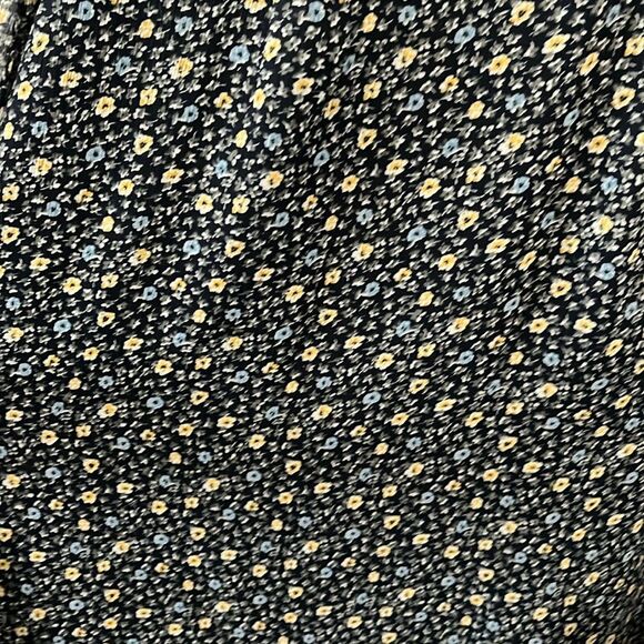 ABERCROMBIE & FITCH Navy Floral Dress, with Flutter Sleeve + Ruffle Hem, Size XS - Picture 5 of 5